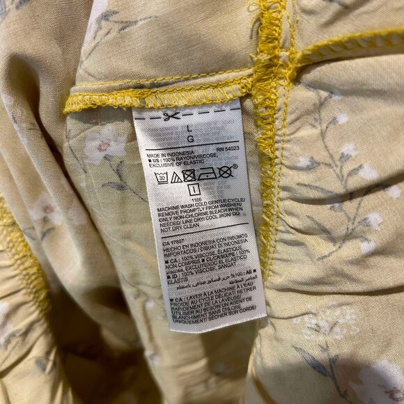 Yellow Floral Dress - Picture 4 of 4